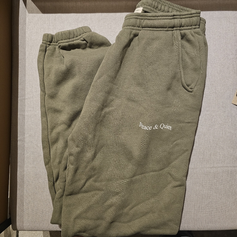 Museum of Peace & Quiet Wordmark Sweatpants Heavyweight SZ MED